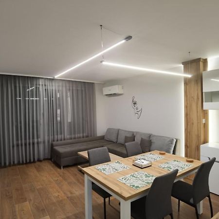 Diana Apartment Ruse Exterior photo